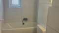 Bad mit Badewanne