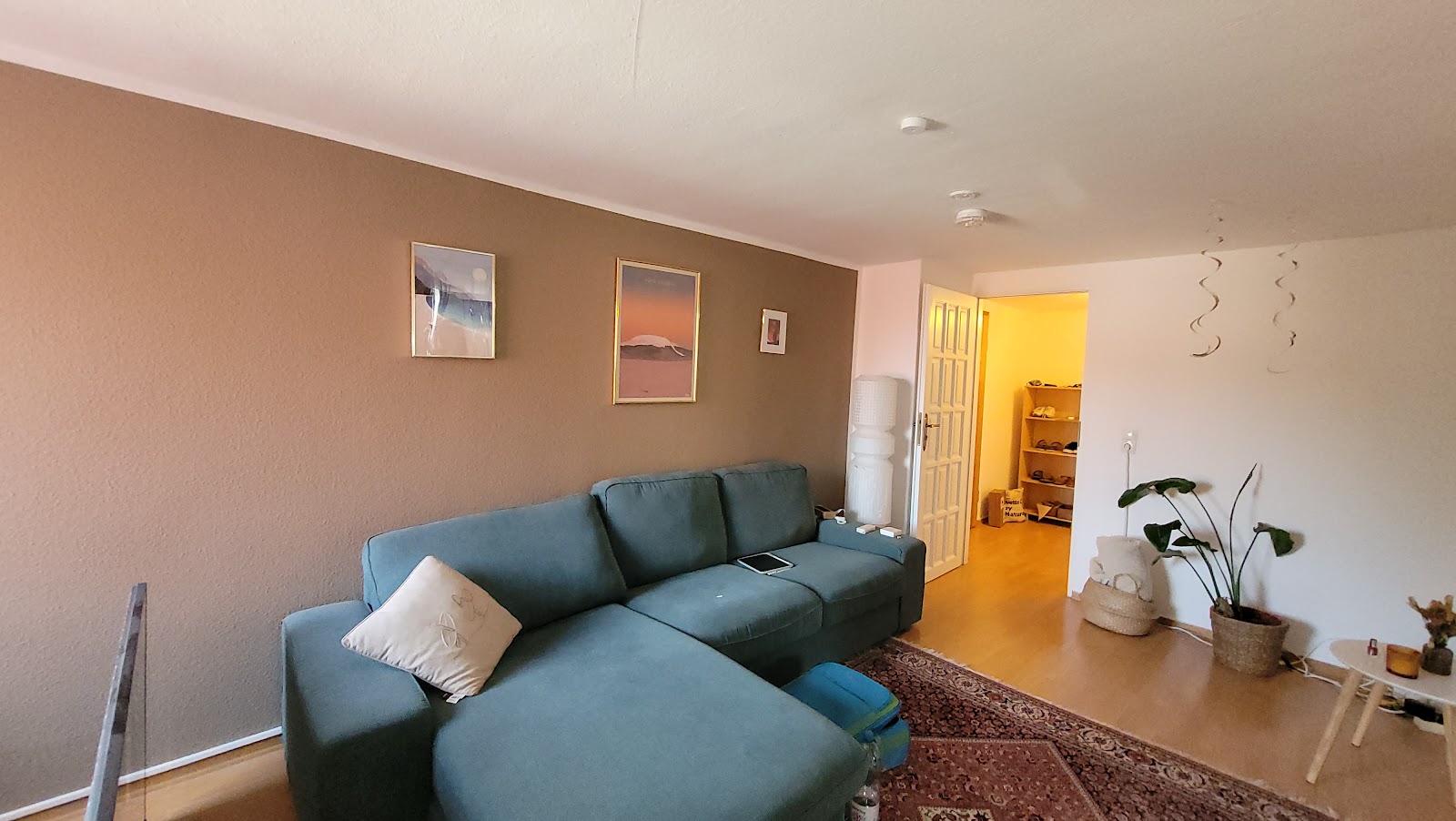 Einblick Wohnzimmer Bild 2