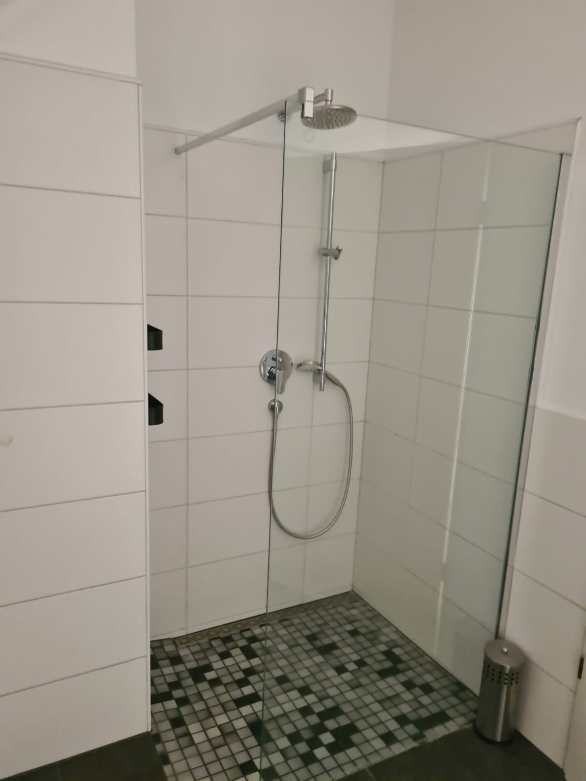 Badezimmer 1