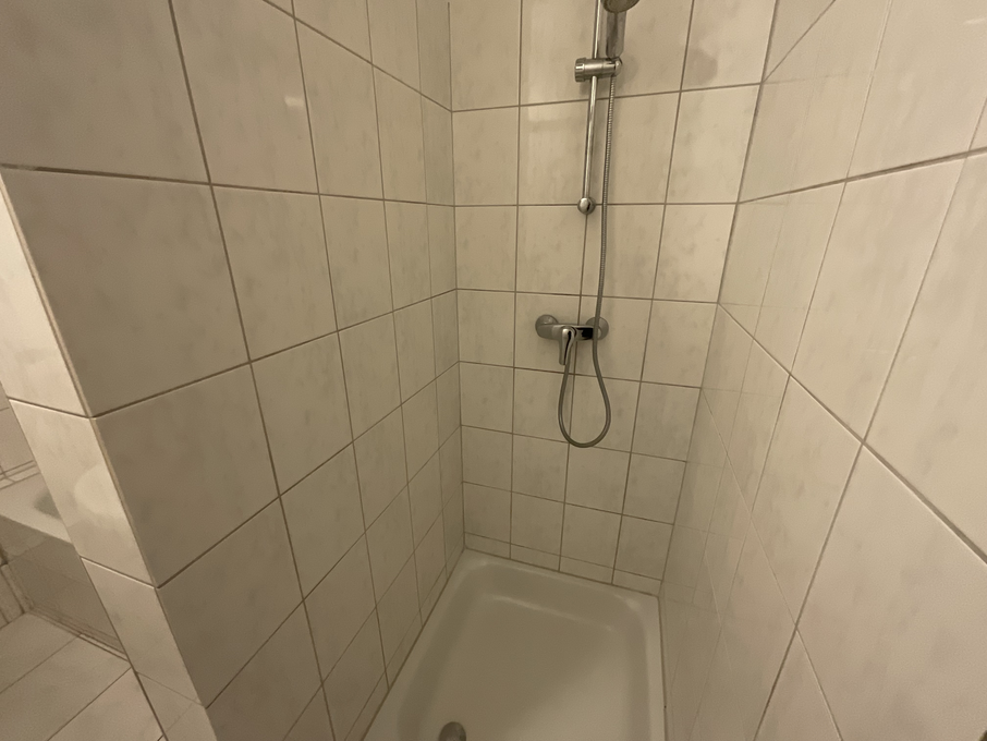 Dusche
