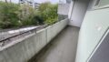 Laubengang vor der Wohnungstür