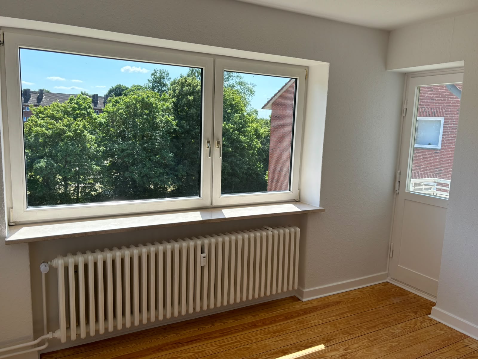 Teilbereich Wonzimmer / Balkonausgang