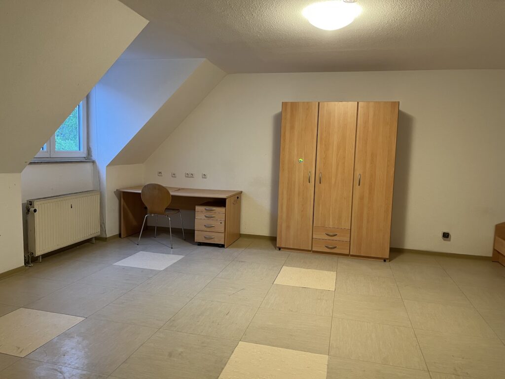 Wohnenraum a