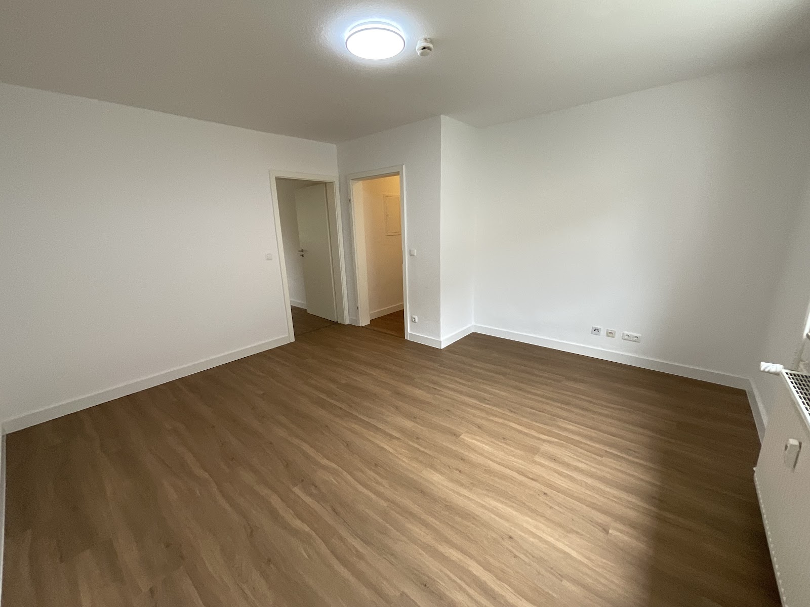 Wohnzimmer (Durchgangszimmer)