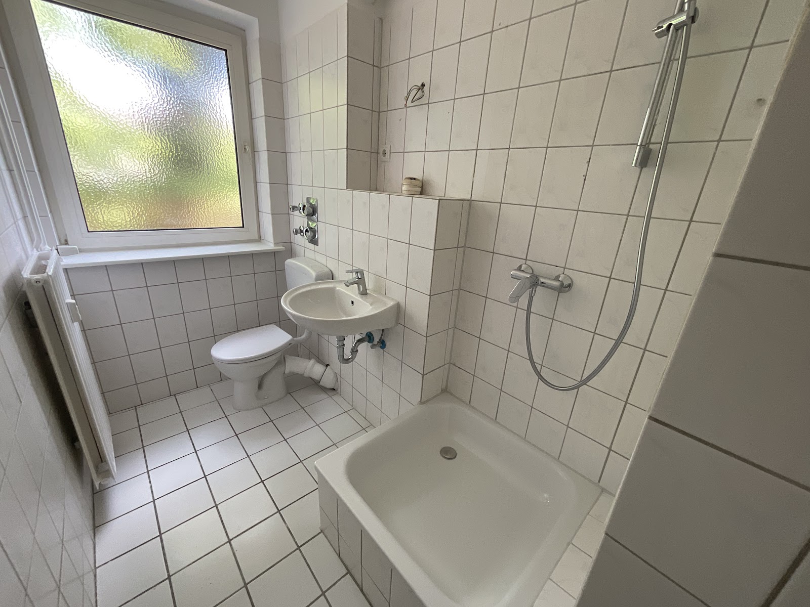 Tageslichtbad mit Dusche