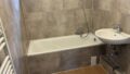 Bad mit Badewanne