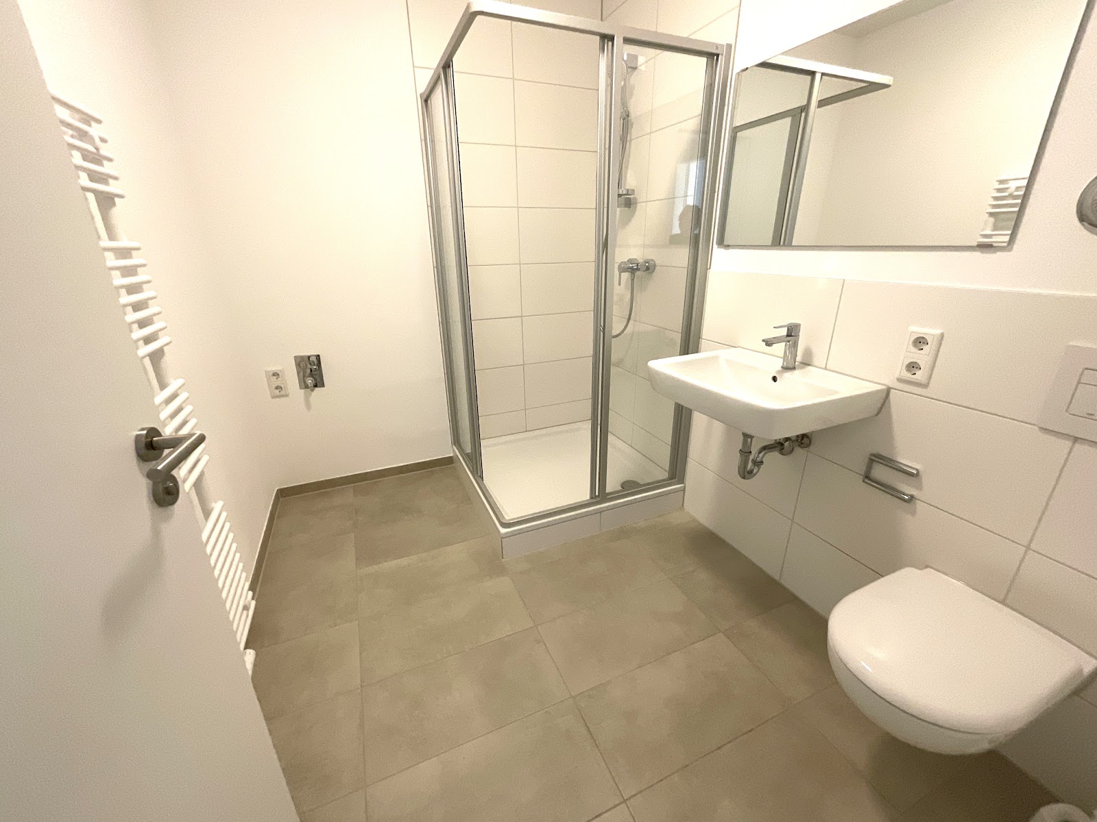 Bad mit Dusche