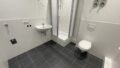Modernes Duschbad