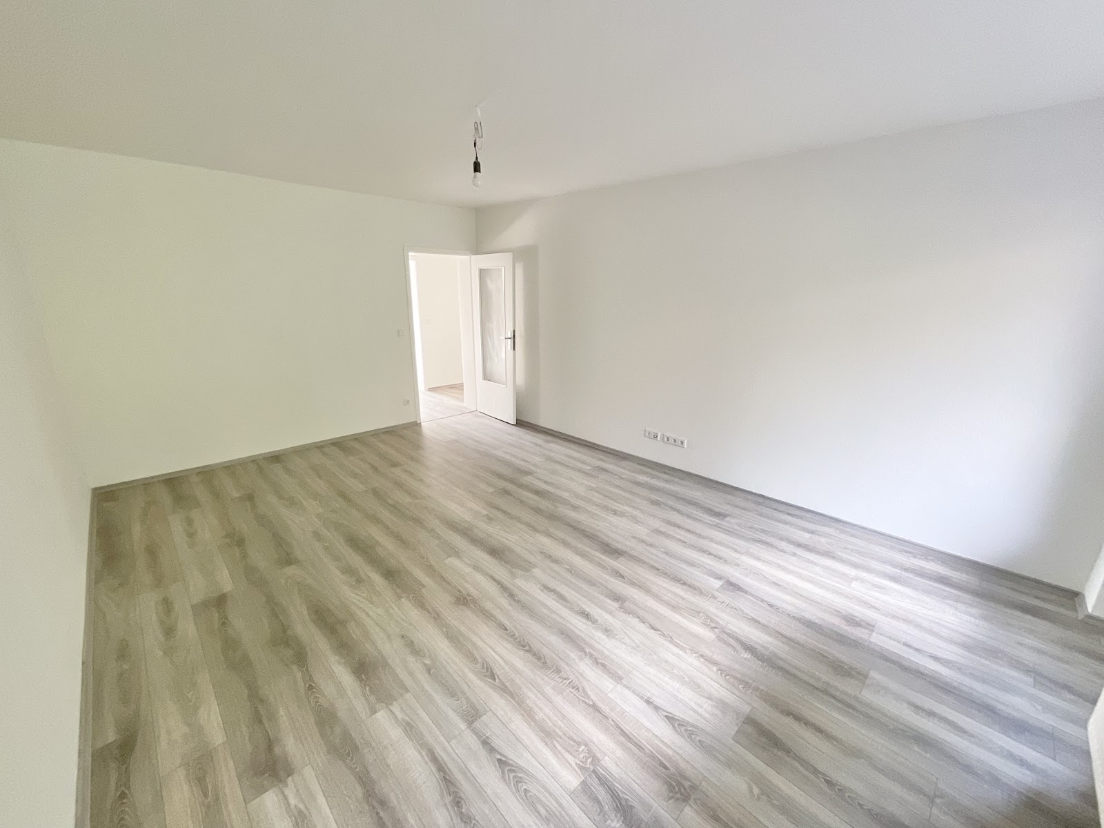 Wohnzimmer hinten