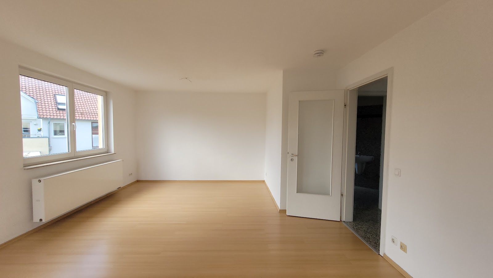 Einblick Schlafzimmer Bild 2