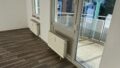 Wohnzimmer mit Balkon
