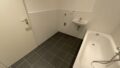 Modernes Wannenbad