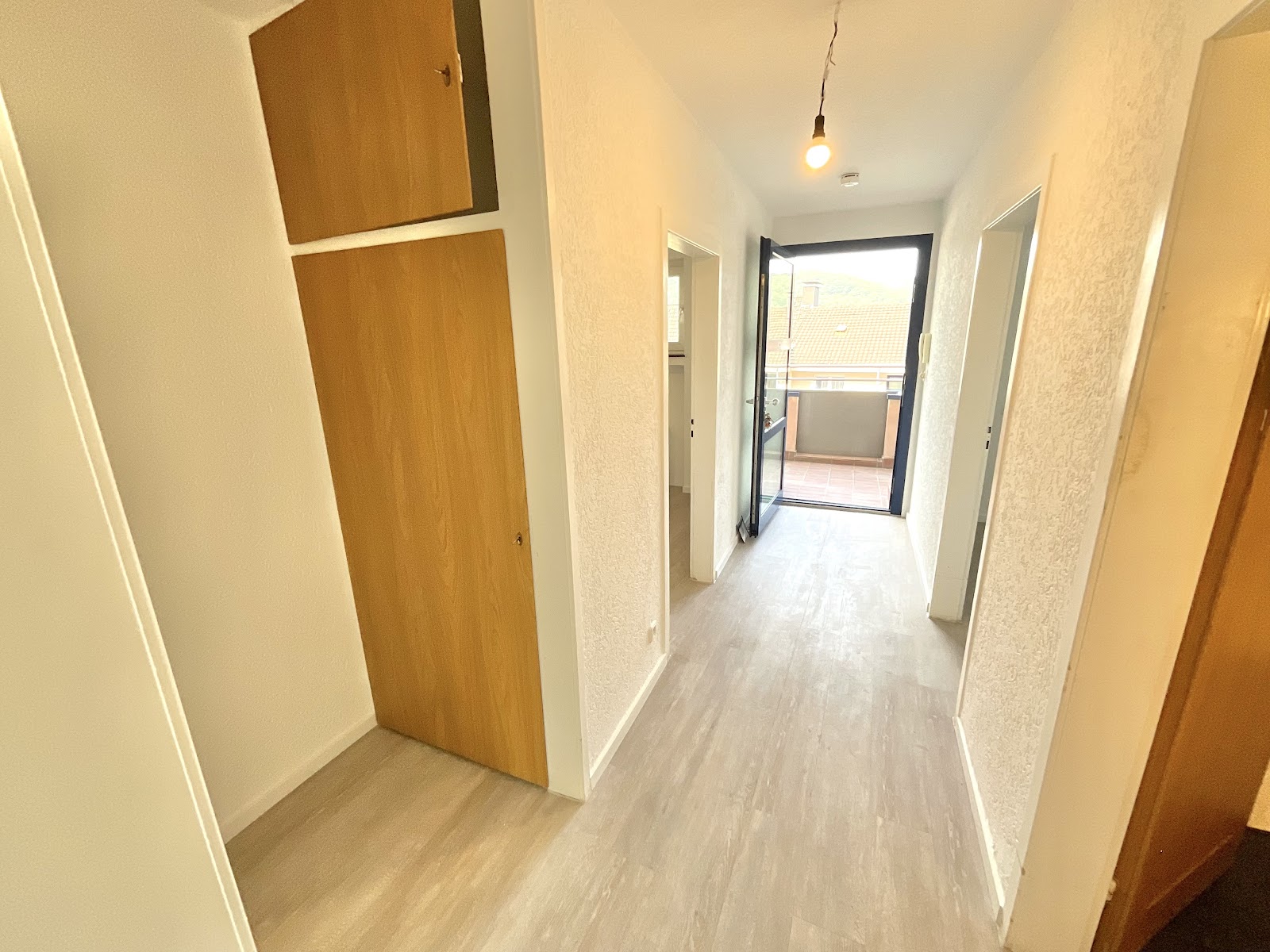 Flur mit Einbauschrank