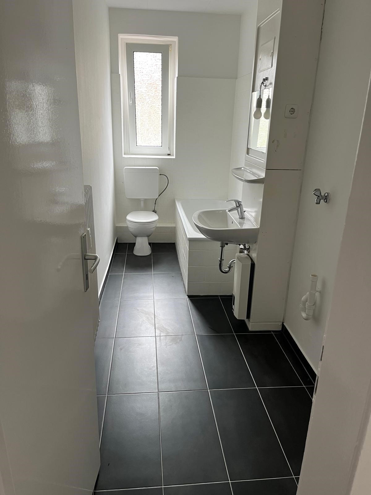 Badezimmer 1